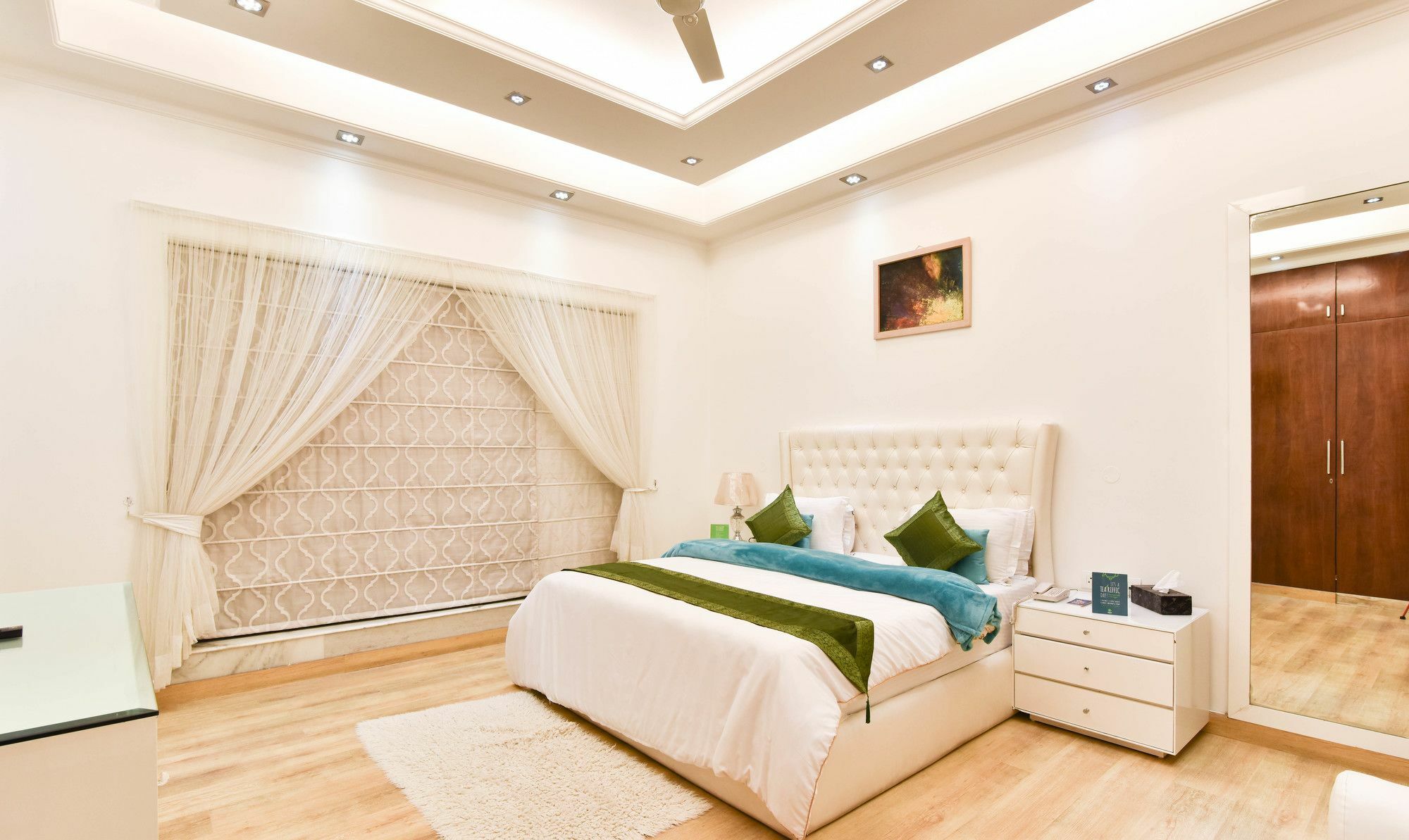 Treebo Trend The G8 Sector 39 Hotel Noida Ngoại thất bức ảnh